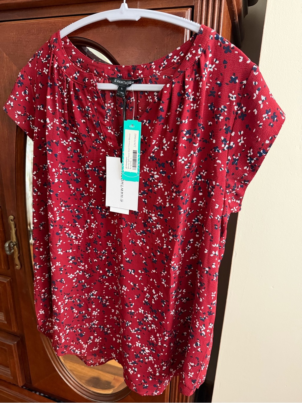 NWT Straight from Stitch Fix 41 Hawthorn Red Floral Cap-Sleeve